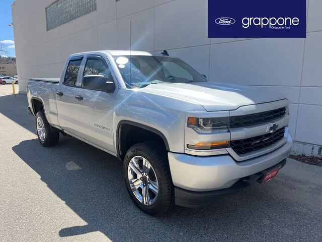 Pre-Owned 2018 Chevrolet Silverado 1500 Custom