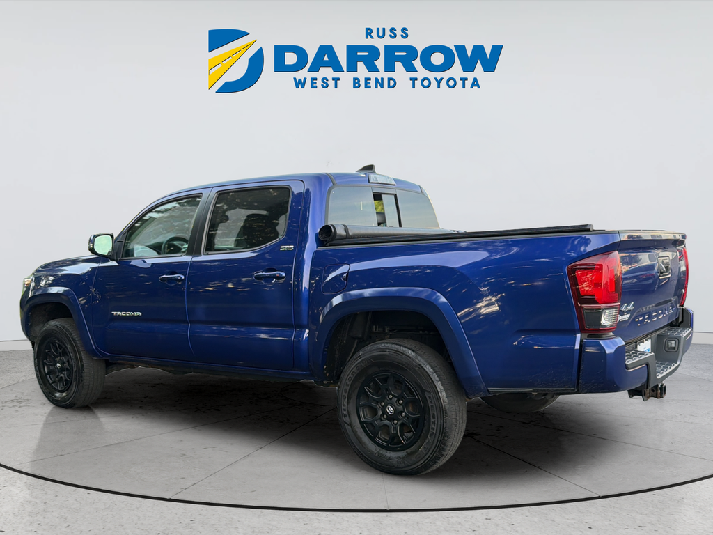 Used 2022 Blue Toyota SR5 image 3