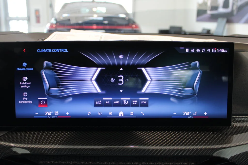 New 2027 Thundernight Metallic BMW M240i xDrive image 7