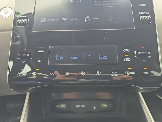 Used 2022 Gray Hyundai SEL Convenience image 18