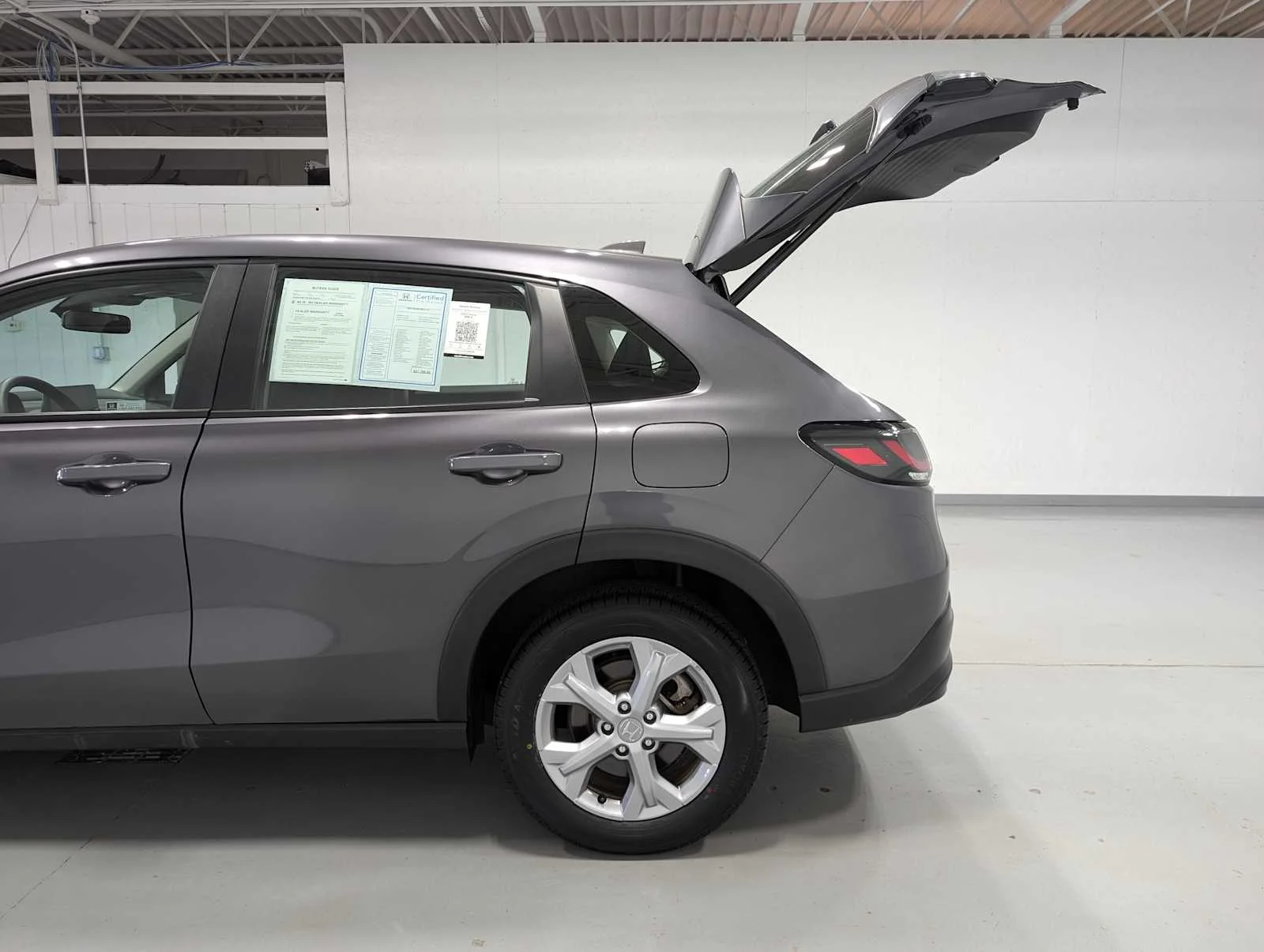 Certified Used 2024 Modern Steel Metallic Honda LX image 11