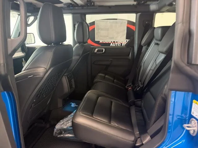 New 2026 Velocity Blue Metallic Ford Badlands® image 32