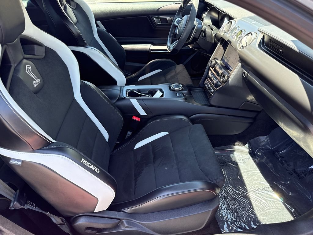 Used 2020 Red Ford Shelby GT500 image 14