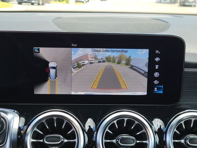 Certified Used 2023  Mercedes-Benz GLB 250 image 21