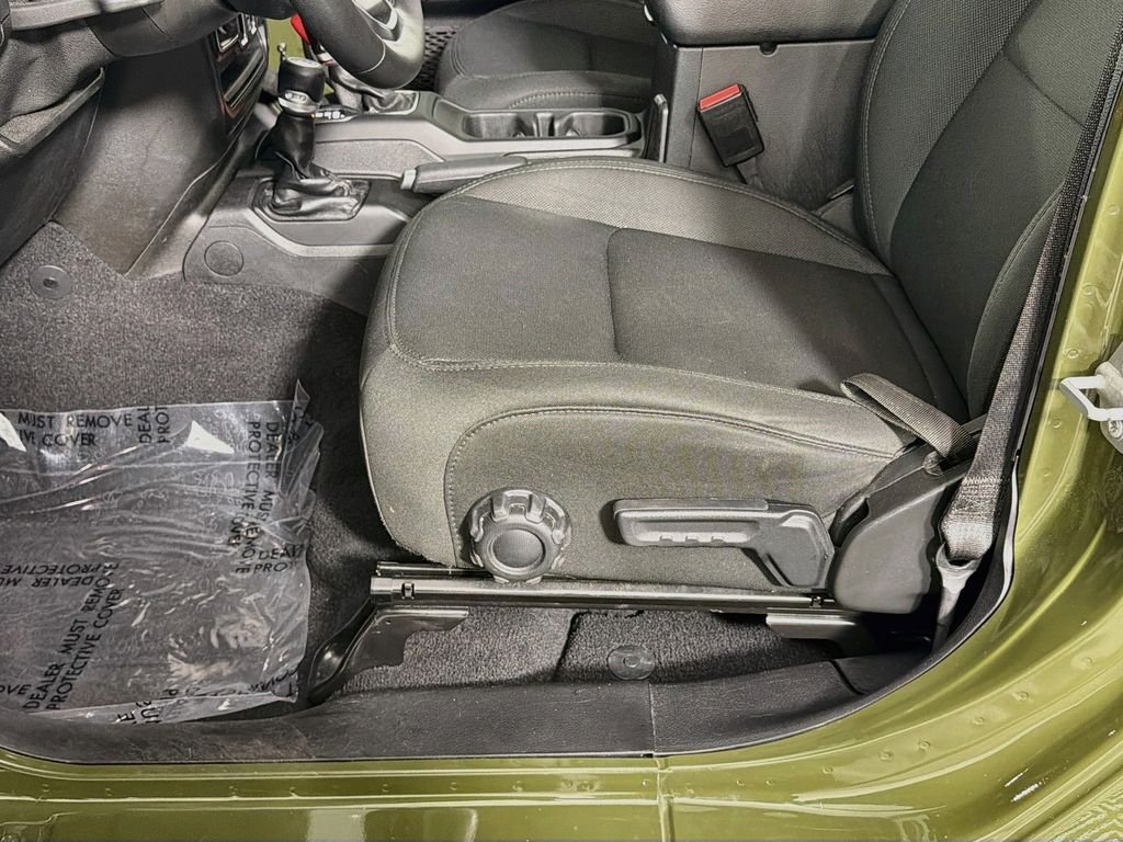 Used 2021 Green Jeep Unlimited Willys image 18