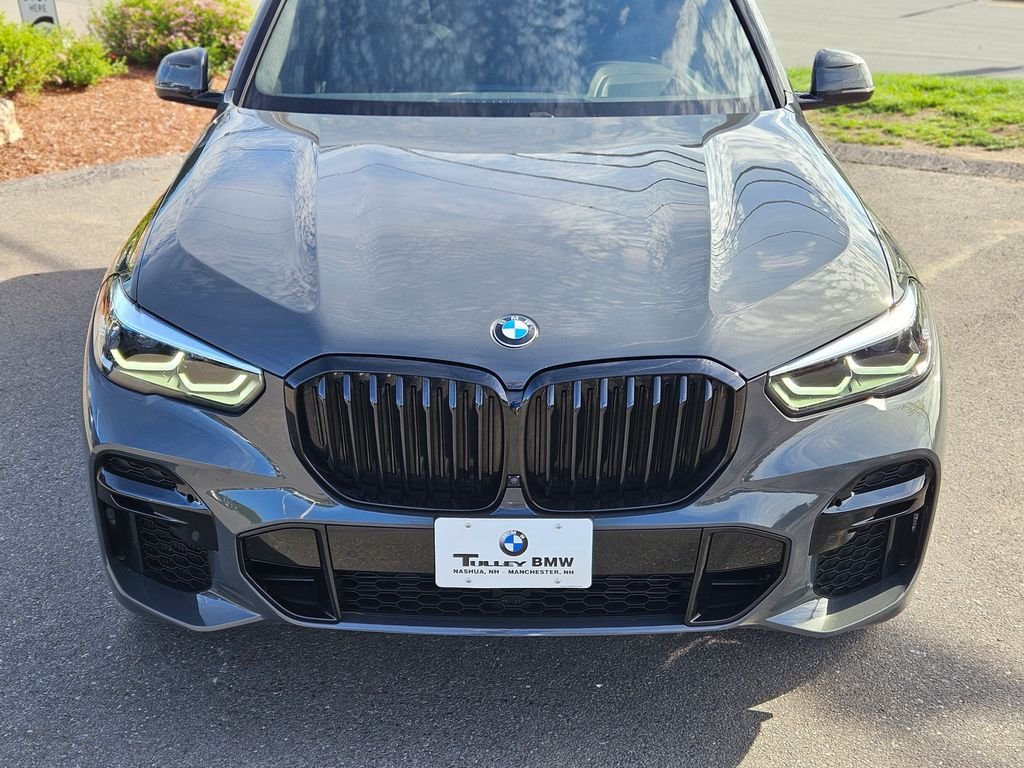Used 2022 Dravit Grey Metallic BMW M50i image 8