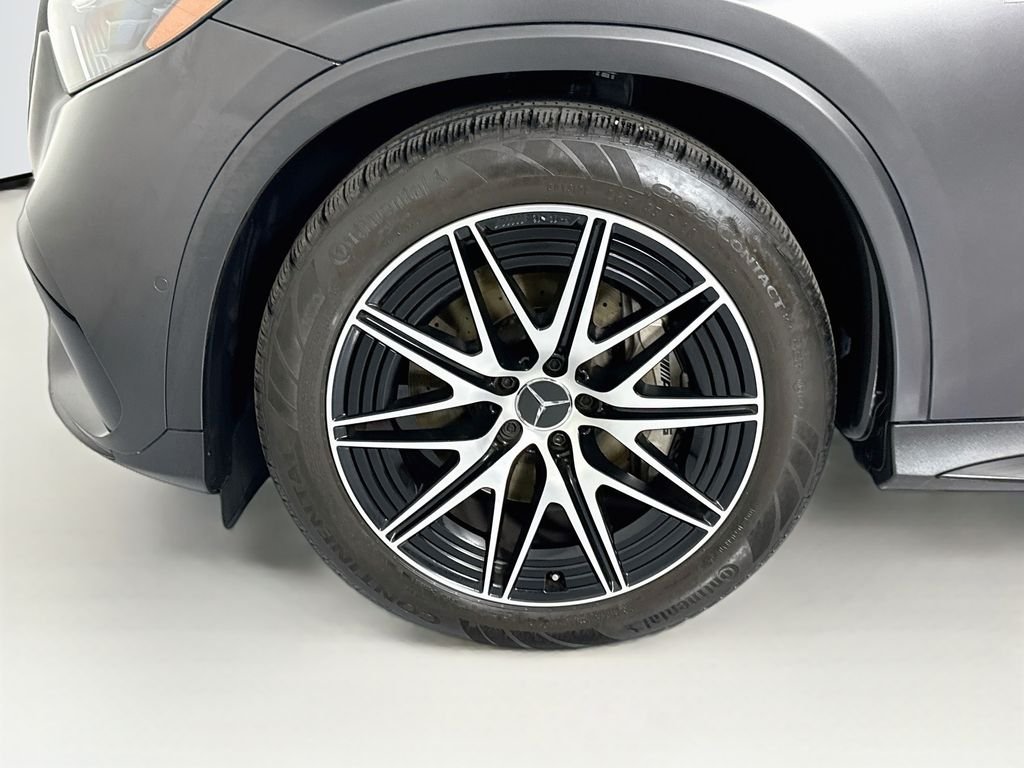 Certified Used 2024 MANUFAKTUR Graphite Gray Magno Mercedes-Benz GLC 43 AMG® image 31
