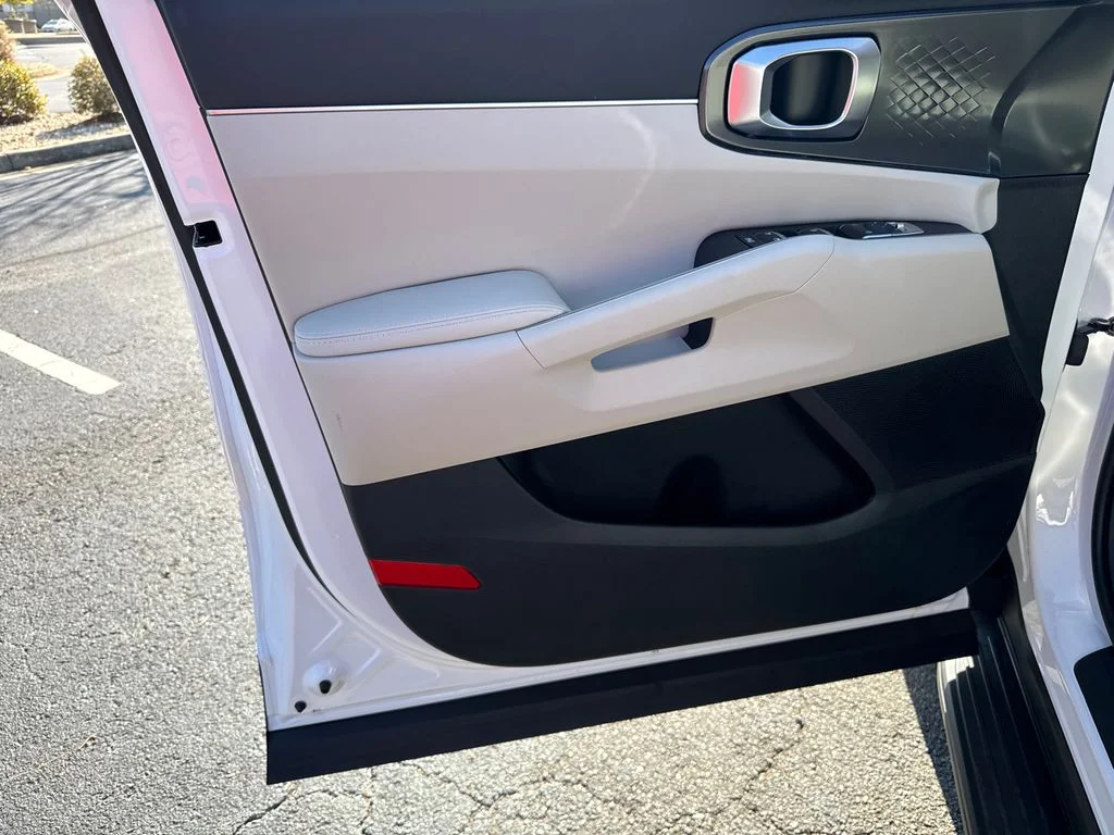 New 2026 White Kia S image 11