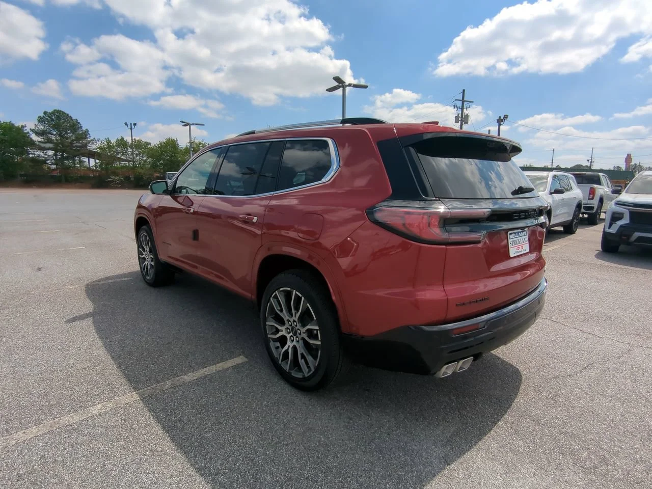 2026 GMC Acadia Denali Ultimate - Photo 6