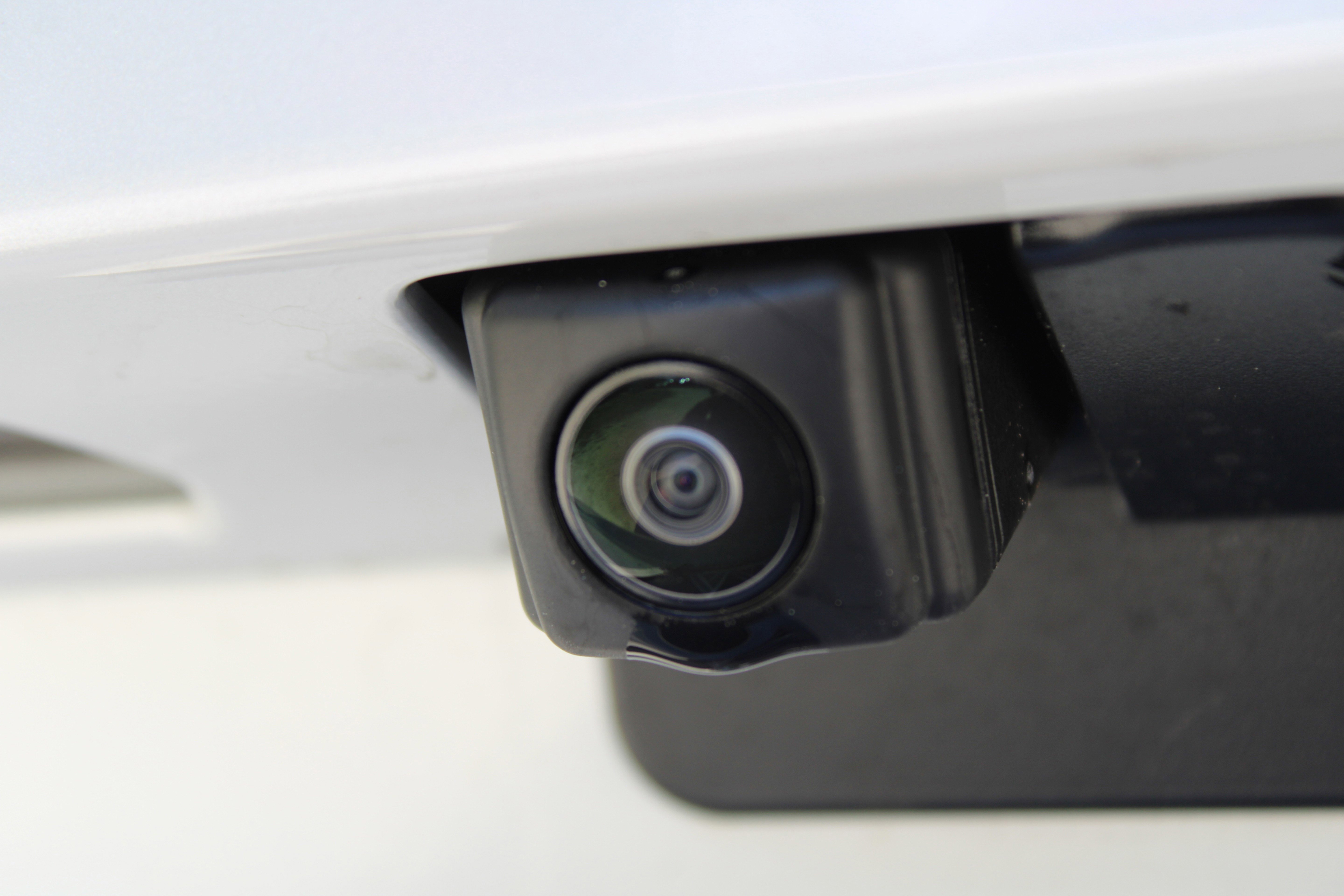 2026 Toyota bZ XLE - Photo 9