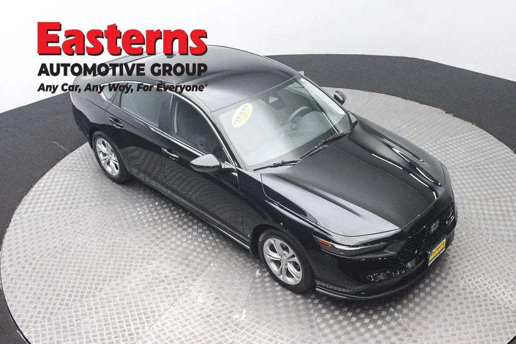 Used 2024 Black Honda LX image 3