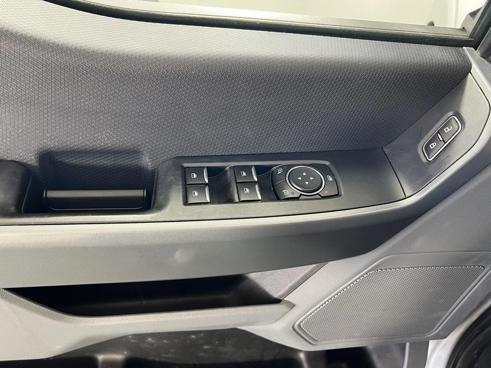 Used 2022 Gy Ford XL image 7