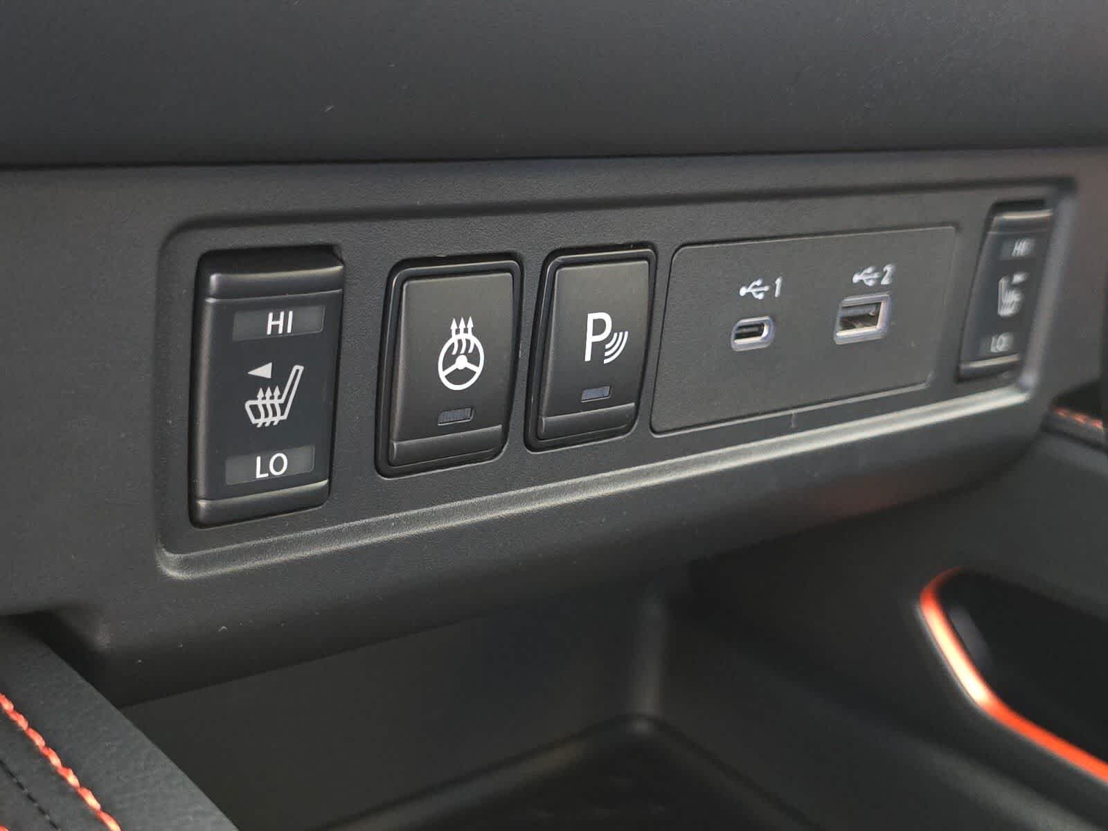 New 2026 Glacier White Nissan Crew Cab PRO-X® image 17