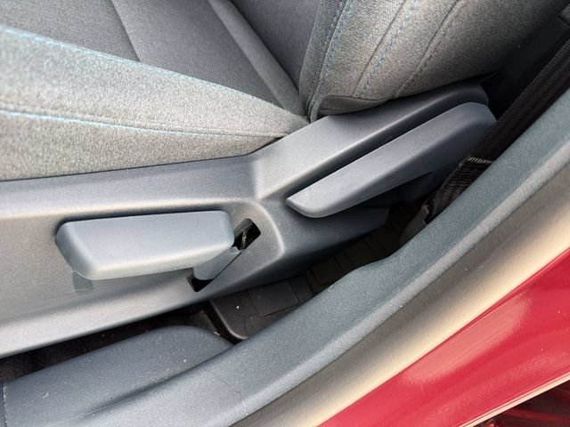 Used 2025  Ford XLT image 14