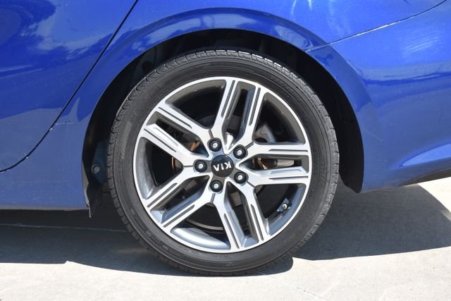 Used 2021 Blue Kia EX image 8