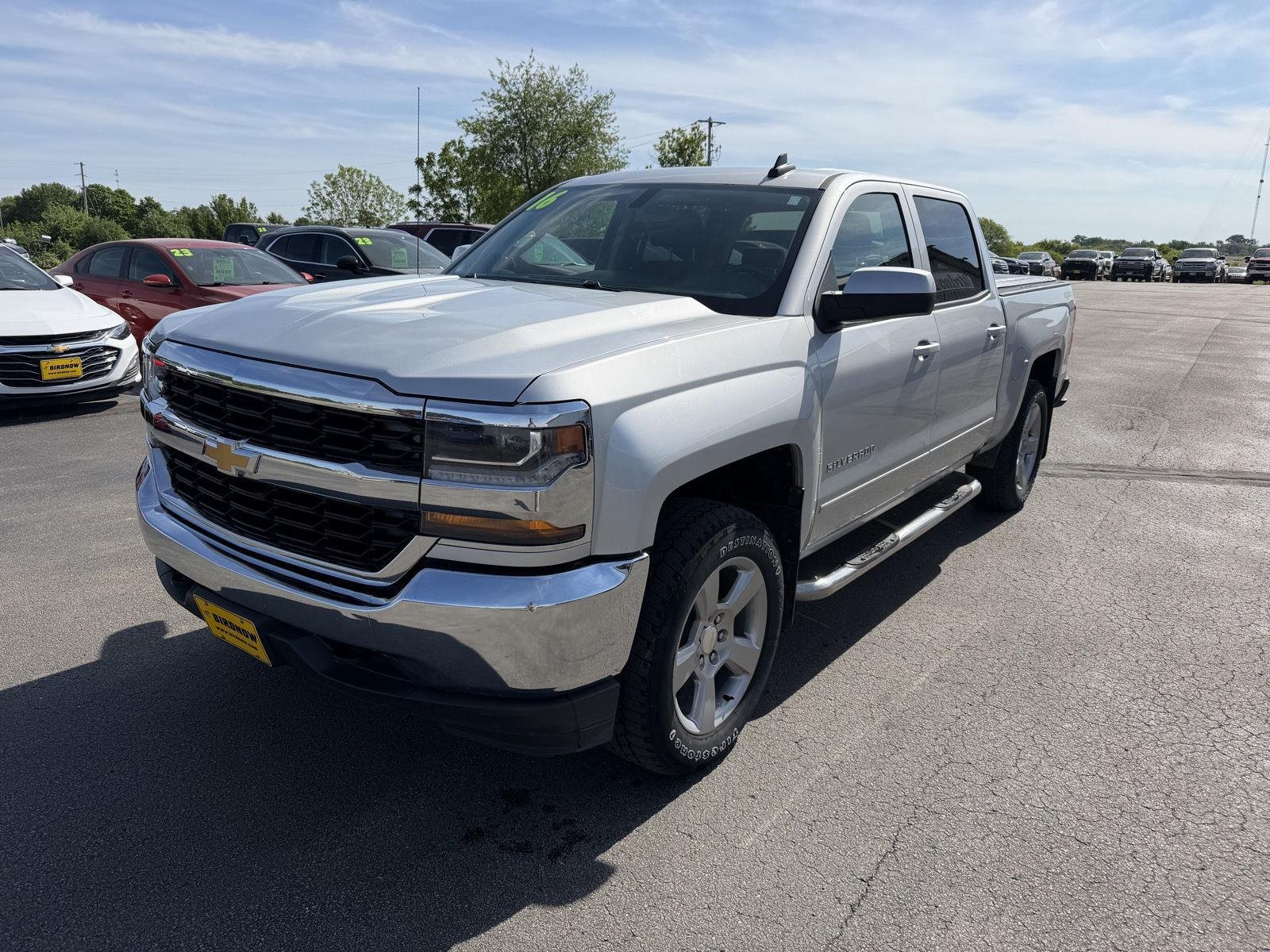 Used 2016 Chevrolet Silverado 1500 LT with VIN 3GCUKREC1GG200894 for sale in Monona, IA