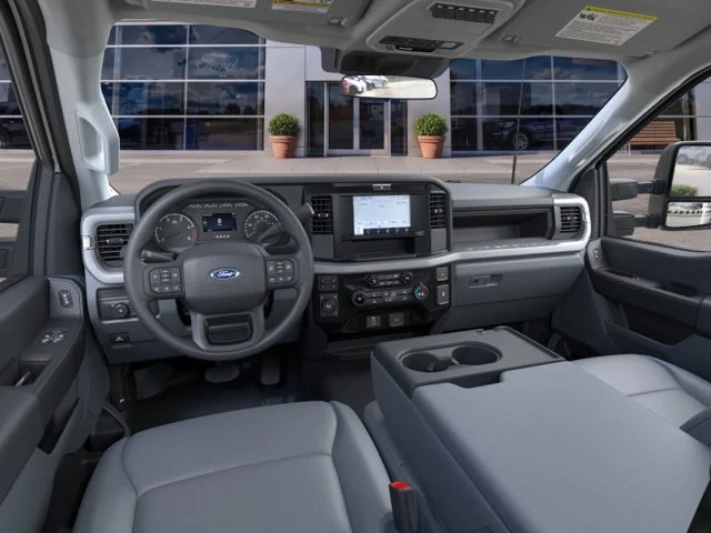 New 2026 Oxford White Ford XL image 9