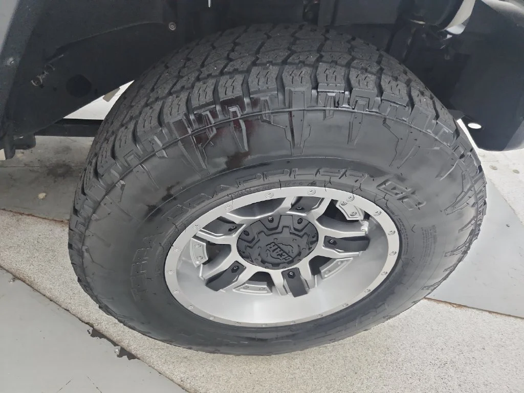 Certified Used 2018 White Jeep Unlimited Sport image 34