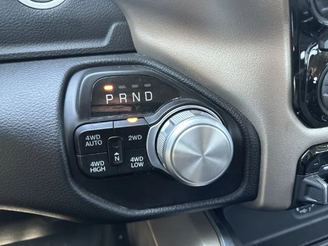 Used 2022 Silver Ram Laramie image 30