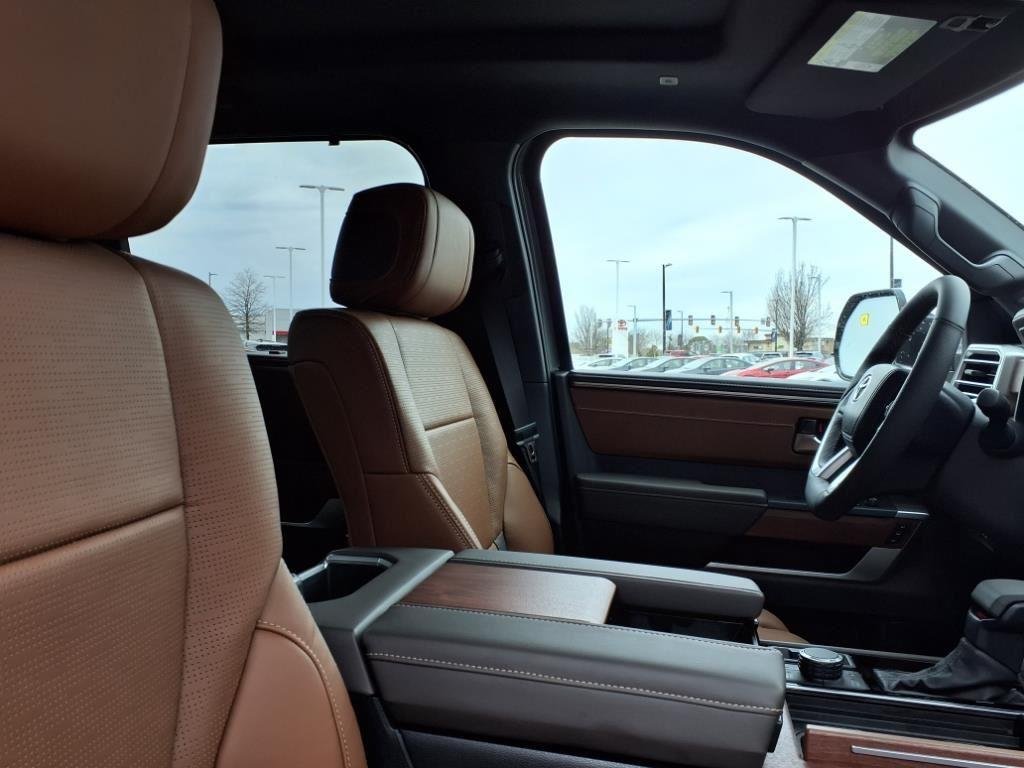 2025 Toyota Tundra 1794 Edition - Photo 11