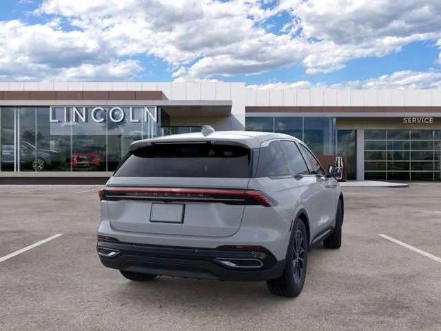 Used 2026 Gray Lincoln Premiere image 8