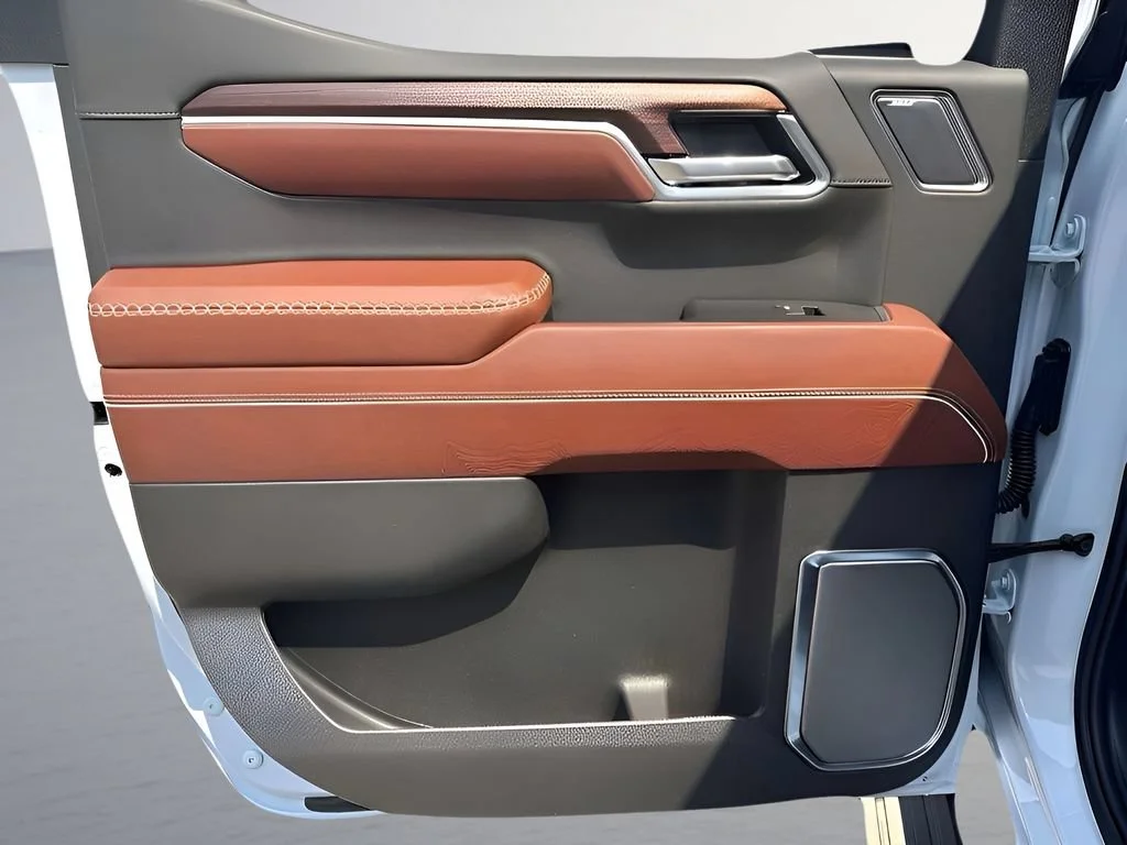 New 2026 Glacier White Tricoat GMC Denali Ultimate image 29
