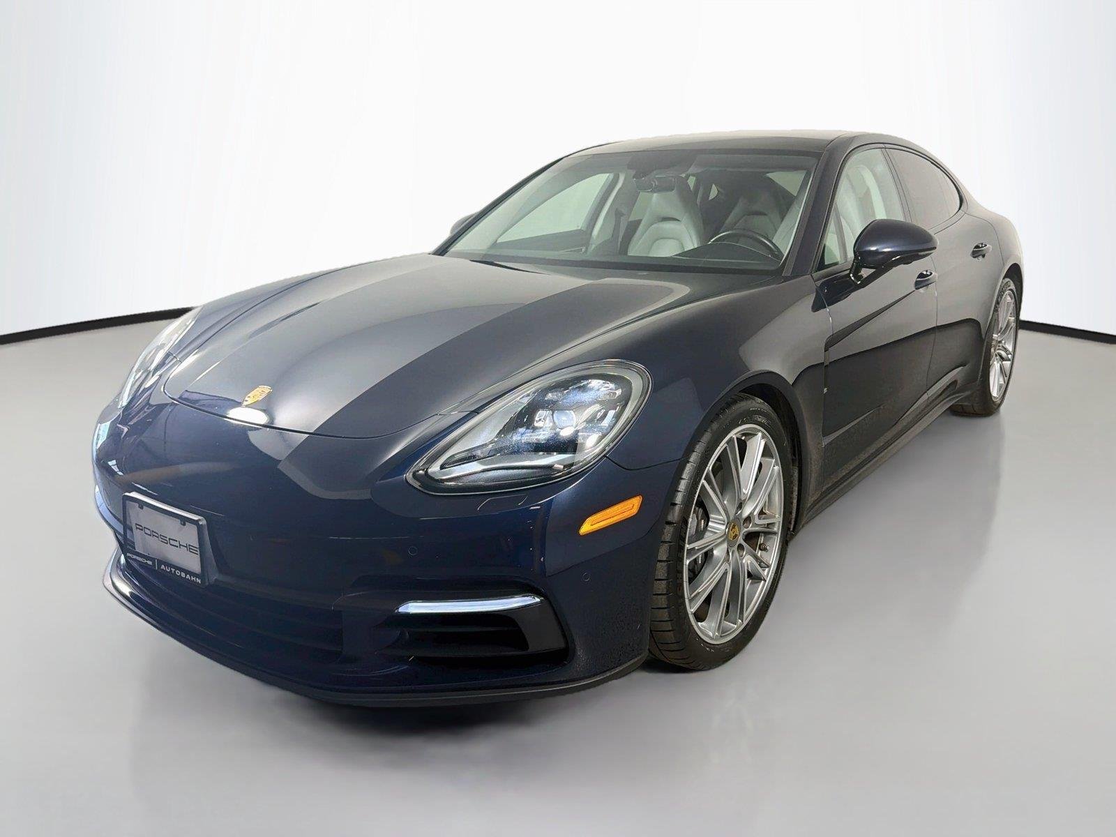 2020 Porsche Panamera
