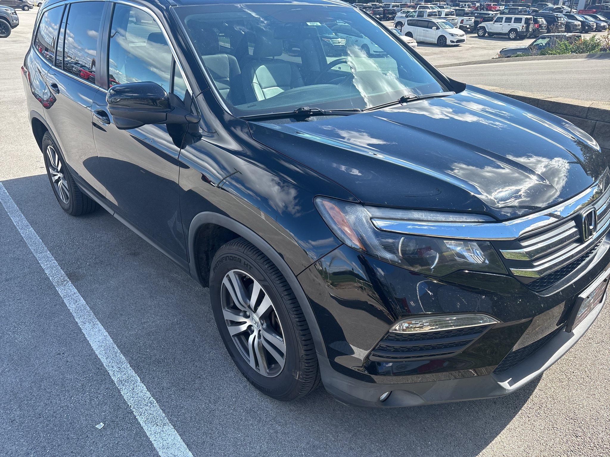 Used 2017 Black Forest Pearl Honda EX-L image 3