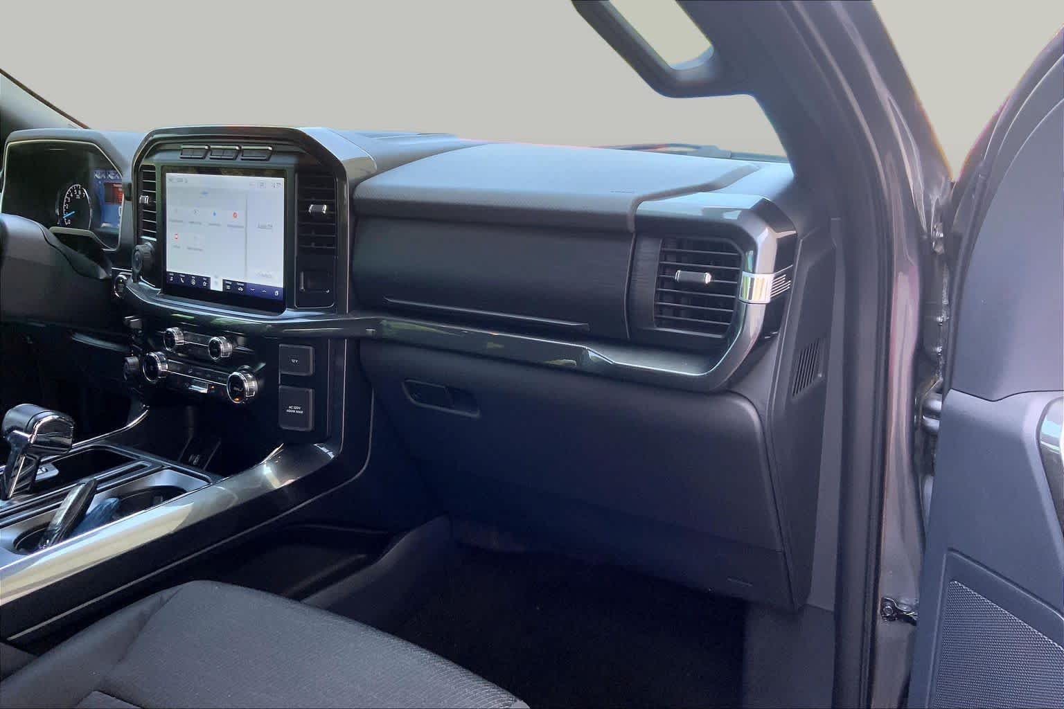 Used 2022 Carbonized Gray Ford XLT image 19