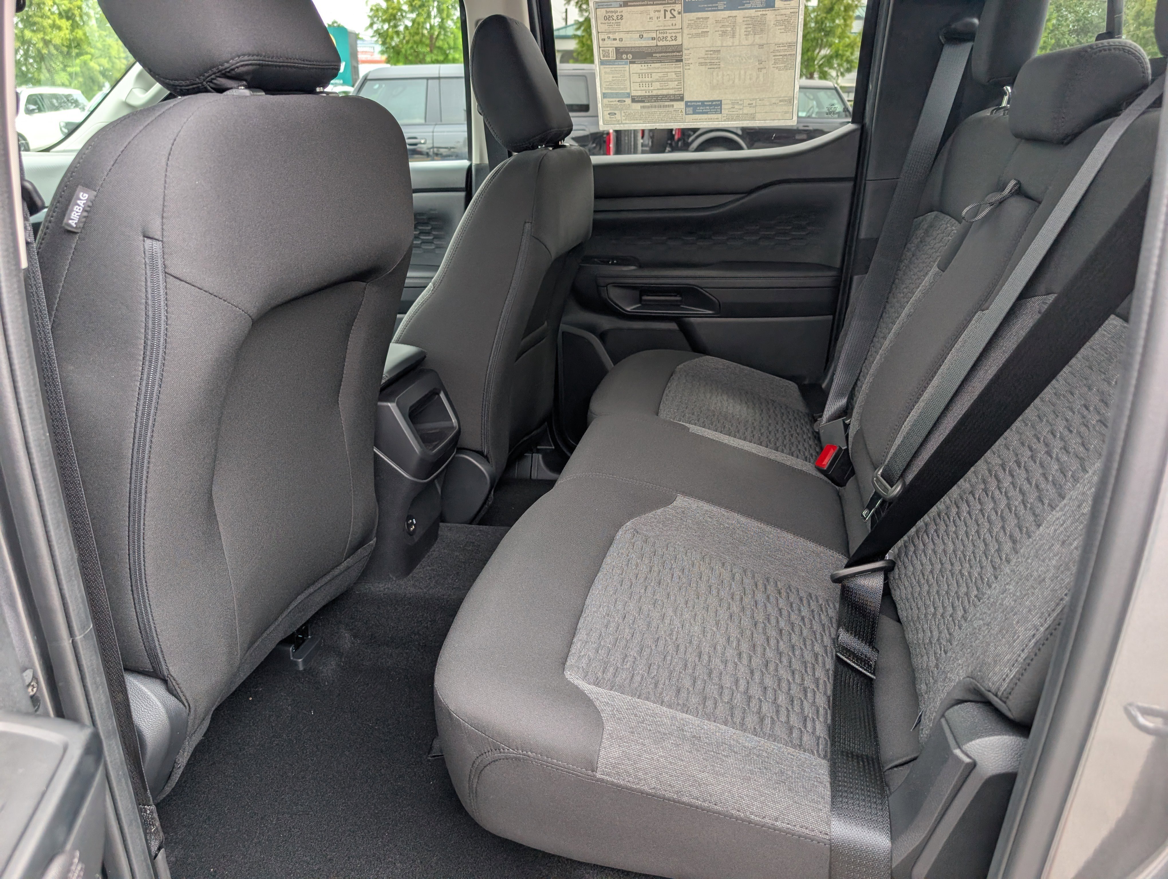 New 2026 Carbonized Gray Metallic FORD XLT image 15