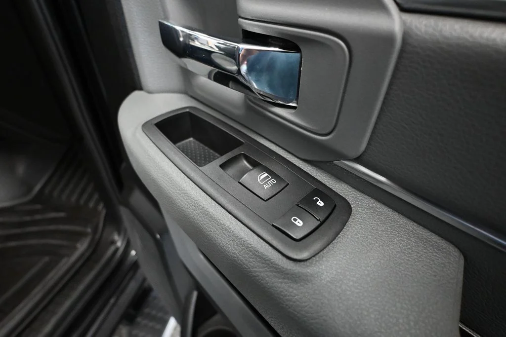 Used 2019 Black Ram Big Horn image 49