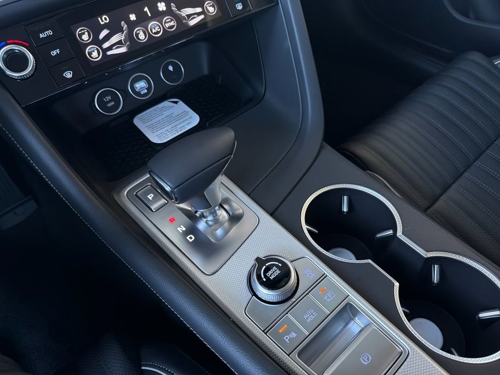 New 2026 White Genesis 2.5T Prestige image 22