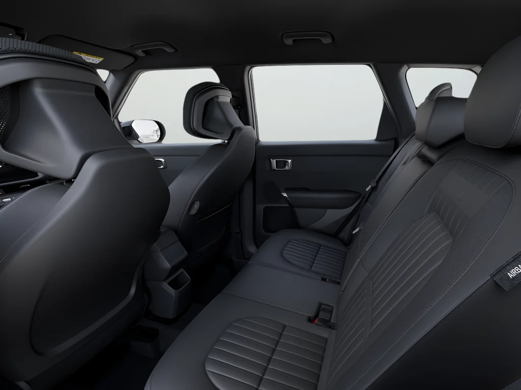 New 2027 Snow White Pearl Kia X-Line S image 13