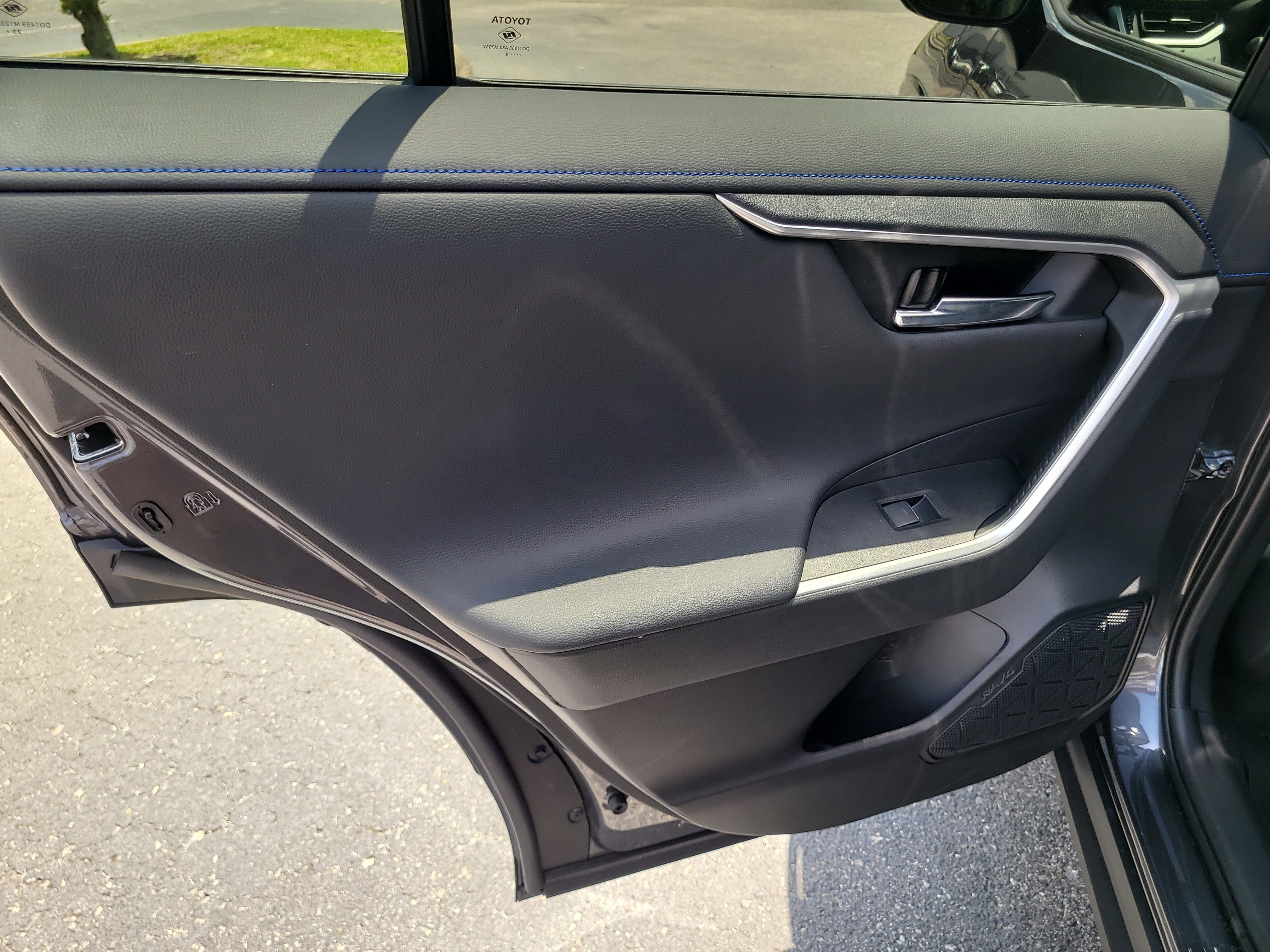 Used 2024 Magnetic Gray Metallic/Midnight Black Metallic Toyota Hybrid XSE image 12