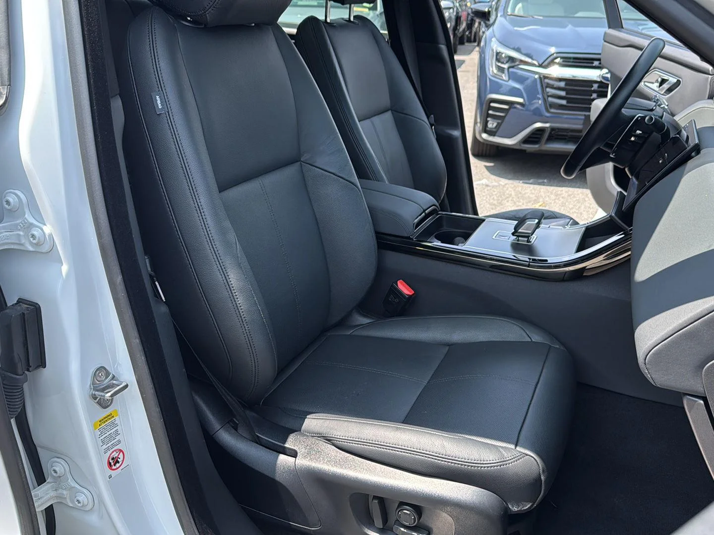 2025 Land Rover Range Rover Velar Dynamic SE - Photo 34