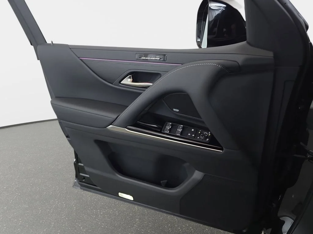 New 2026 Black Lexus 700h Luxury image 26