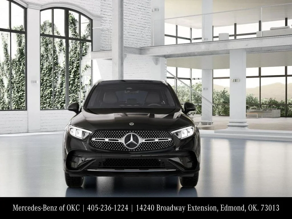 Used 2026 Black Mercedes-Benz GLC 300 image 7