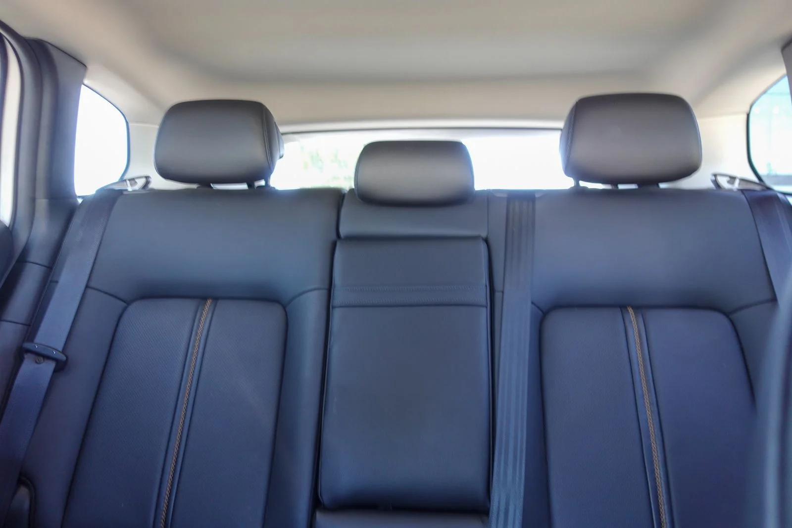 Certified Used 2025 Wind Chill Pearl Mazda Premium image 15