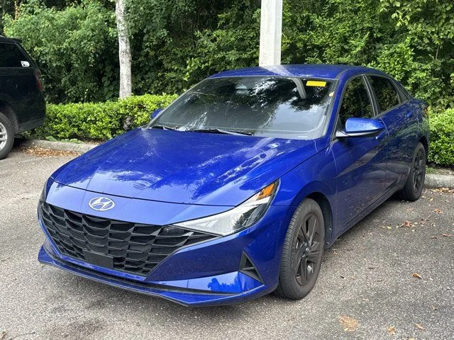 Used 2021 Blue Hyundai SEL image 3