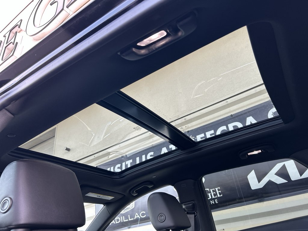 Used 2022 Stellar Black Metallic Cadillac AWD Premium Luxury image 14
