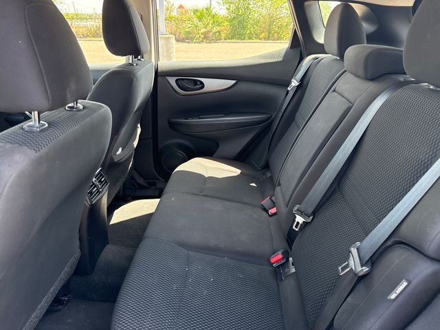 Used 2020 Gray Nissan S image 11