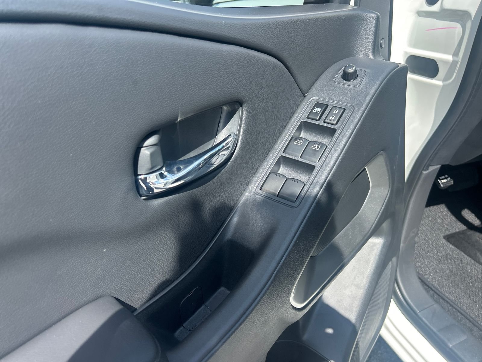 New 2026 Nissan Frontier SV 4D Crew Cab