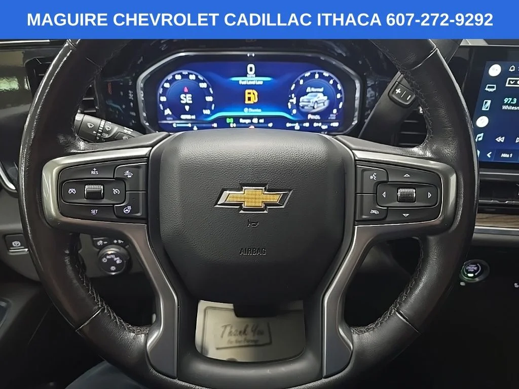Used 2022 White Chevrolet LT image 18