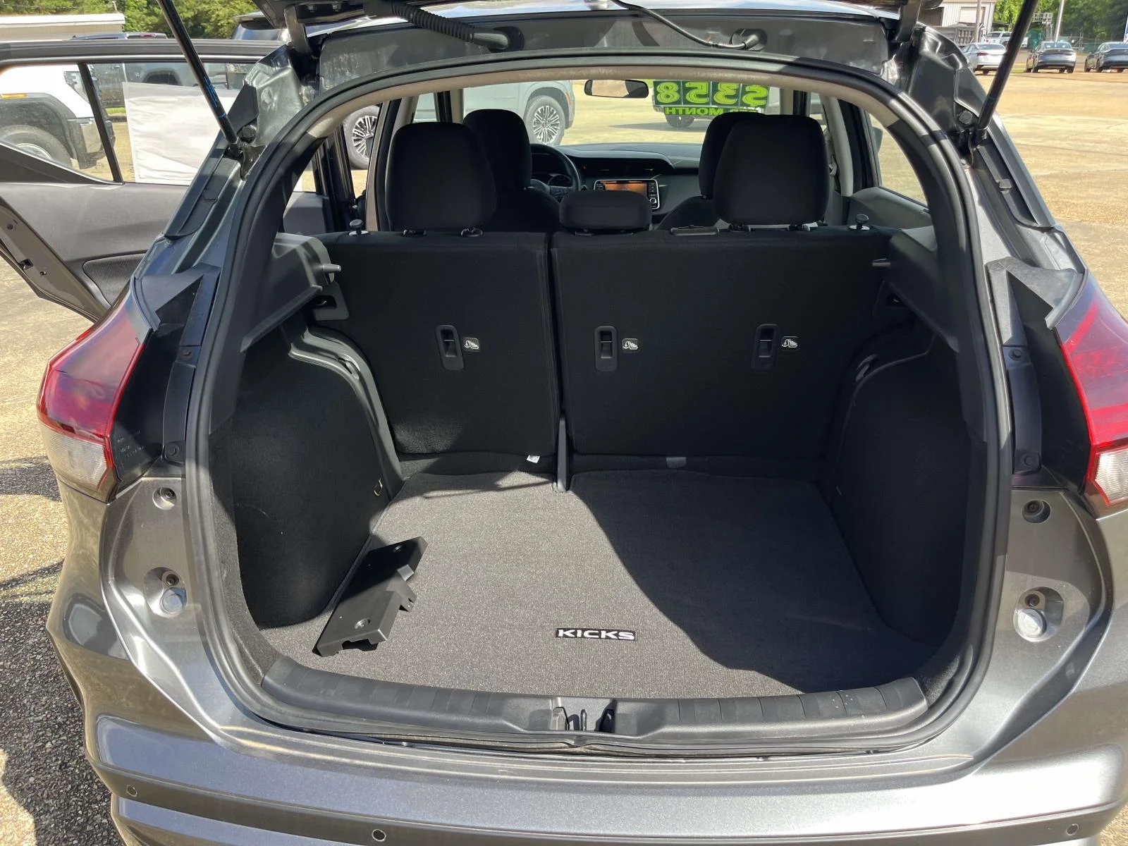 2025 Nissan KICKS PLAY Base - Photo 21