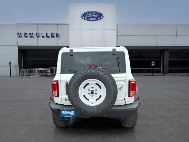 New 2026 Oxford White Ford Heritage Edition image 32