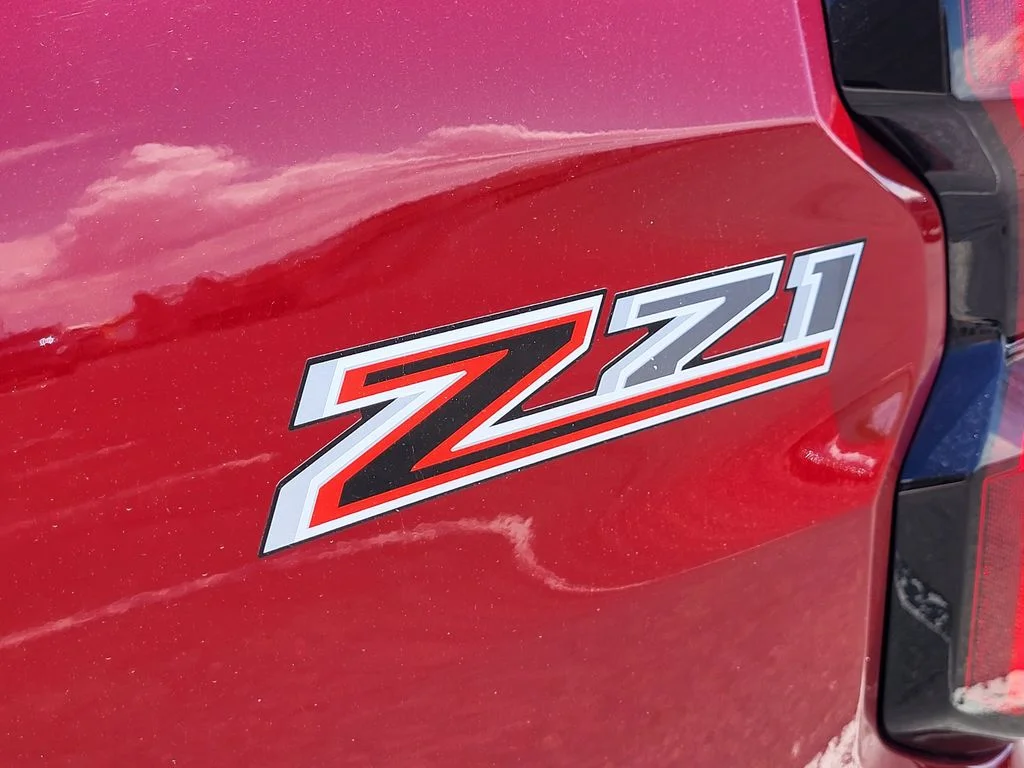 Used 2024 Radiant Red Tintcoat Chevrolet Z71 image 9