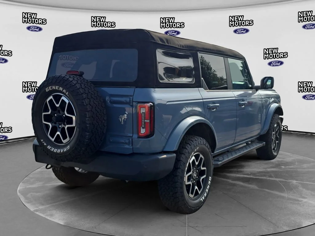 Used 2023 Azure Gray Metallic Ford Outer Banks image 4