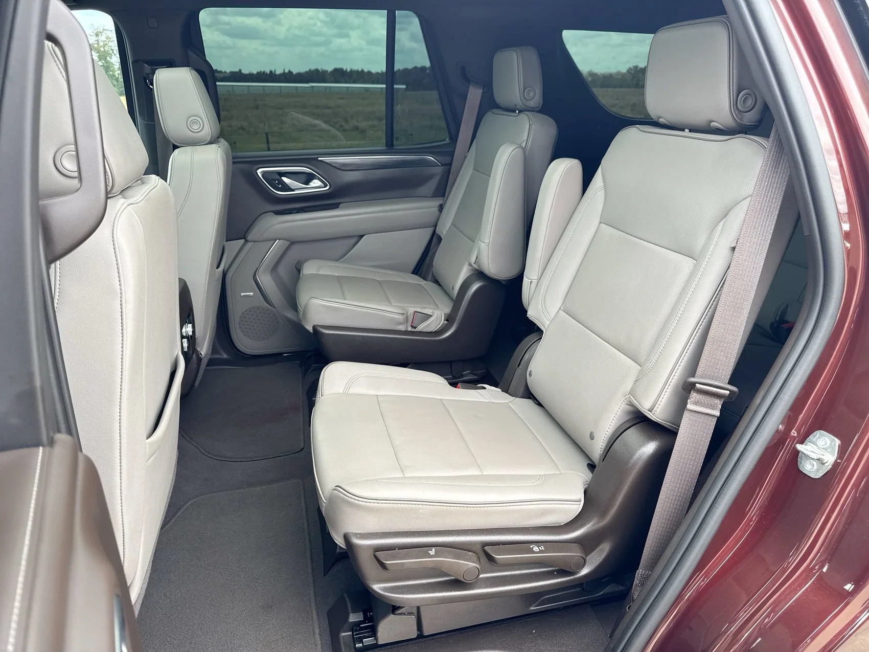 2023 GMC Yukon SLT - Photo 22
