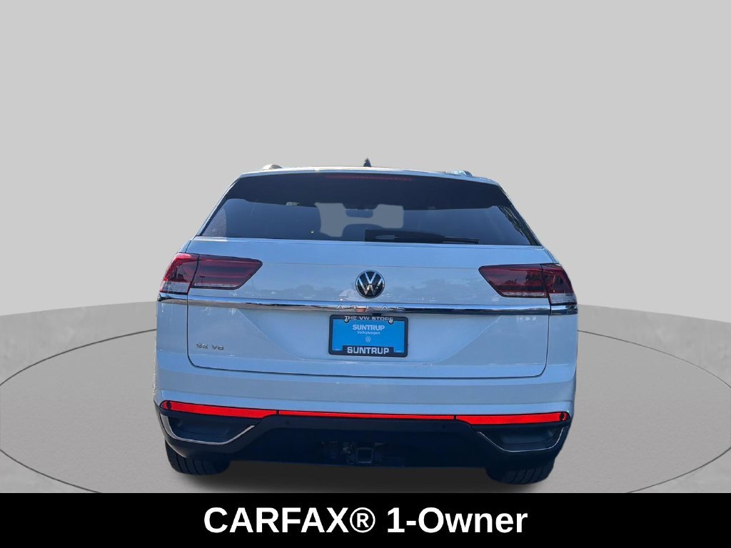 Used 2023 White Volkswagen 3.6L V6 SE w/Technology image 4