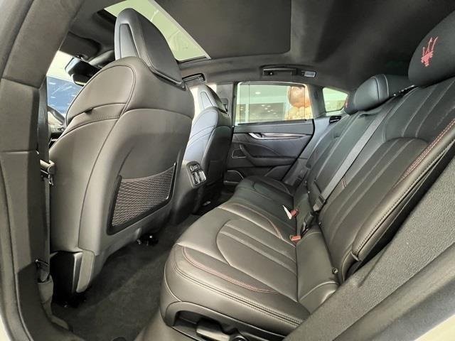 2024 MASERATI LEVANTE - Image 19